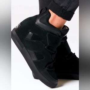 Sorel Out N About Sport Hidden Wedge Waterproof/Wedge Bootie/Boots Size 9